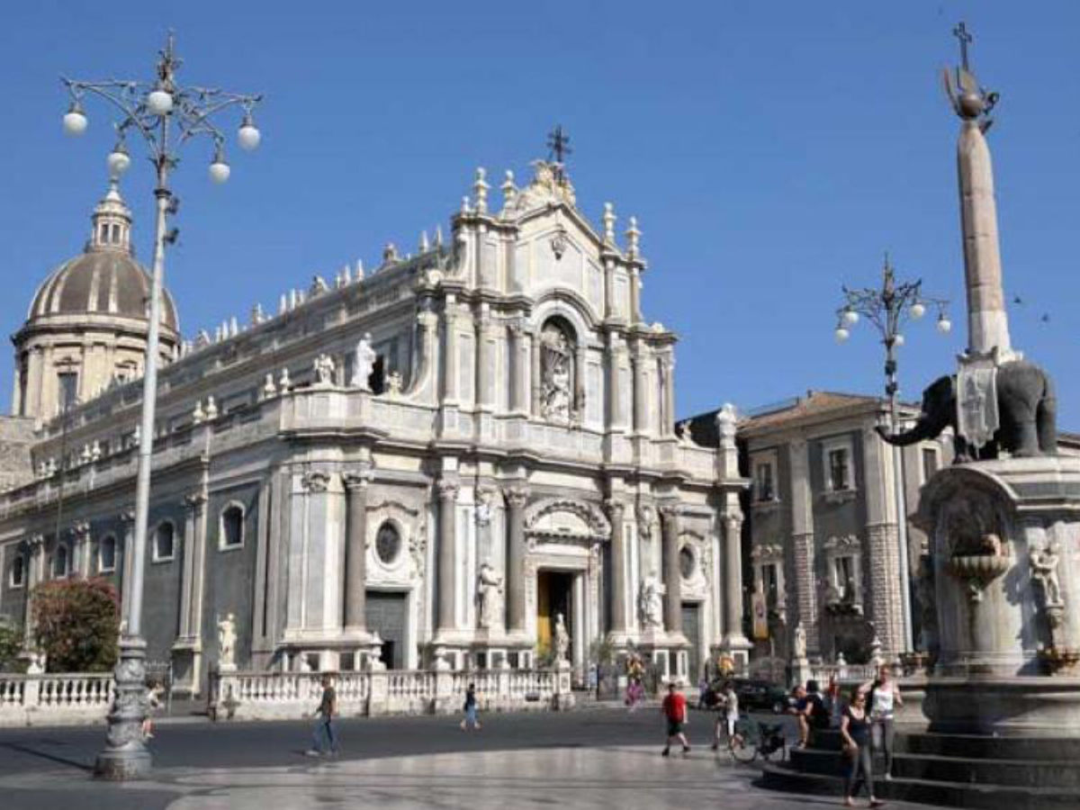 Tour Catania autentico: storia, arte e mercati locali
