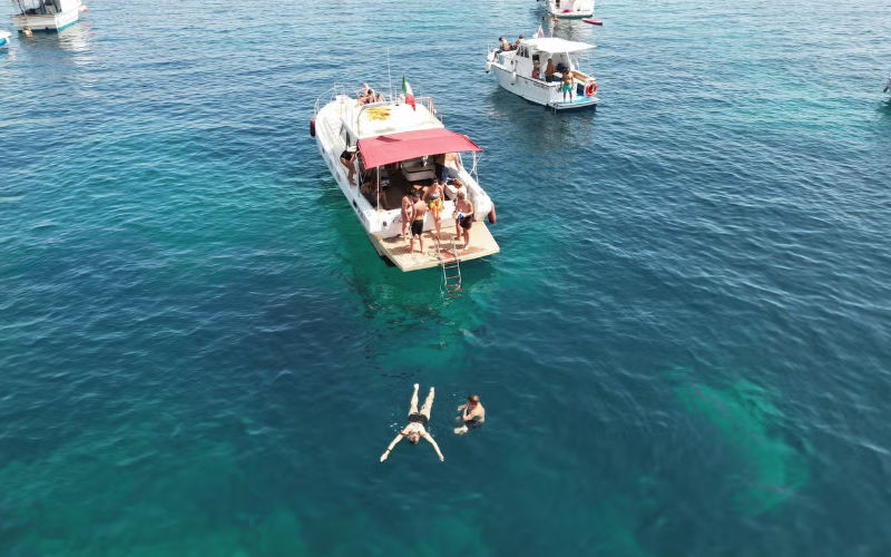 Barca & Snorkeling nella Riserva dello Zingaro e Faraglioni di Scopello: calette segrete e mare cristallino