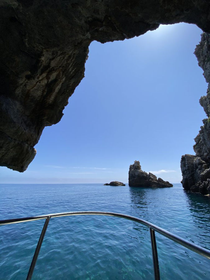 Tour in barca alle Grotte di Marettimo da Trapani