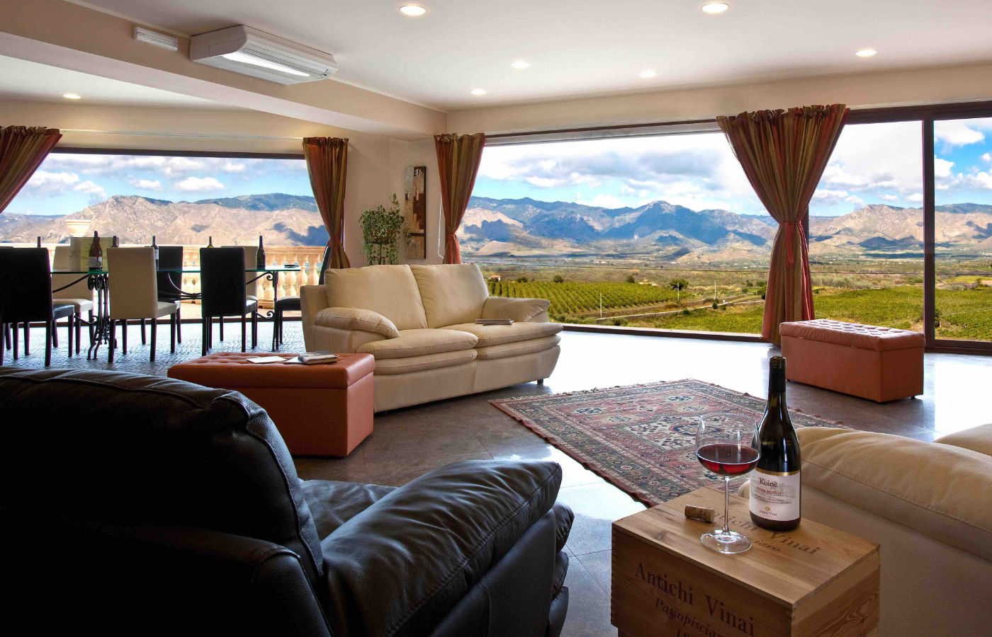 Degustazione vini Etna cantina storica 1877