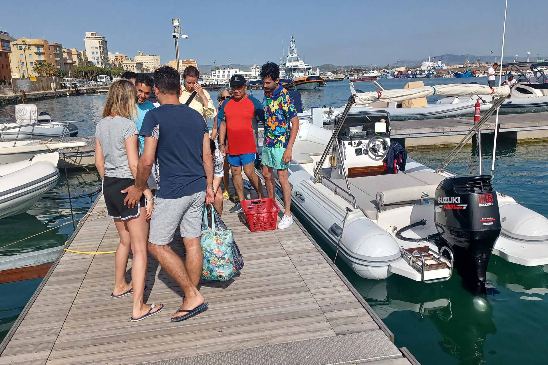 Favignana e Levanzo: Un’Esperienza tra le Acque più Belle di Sicilia